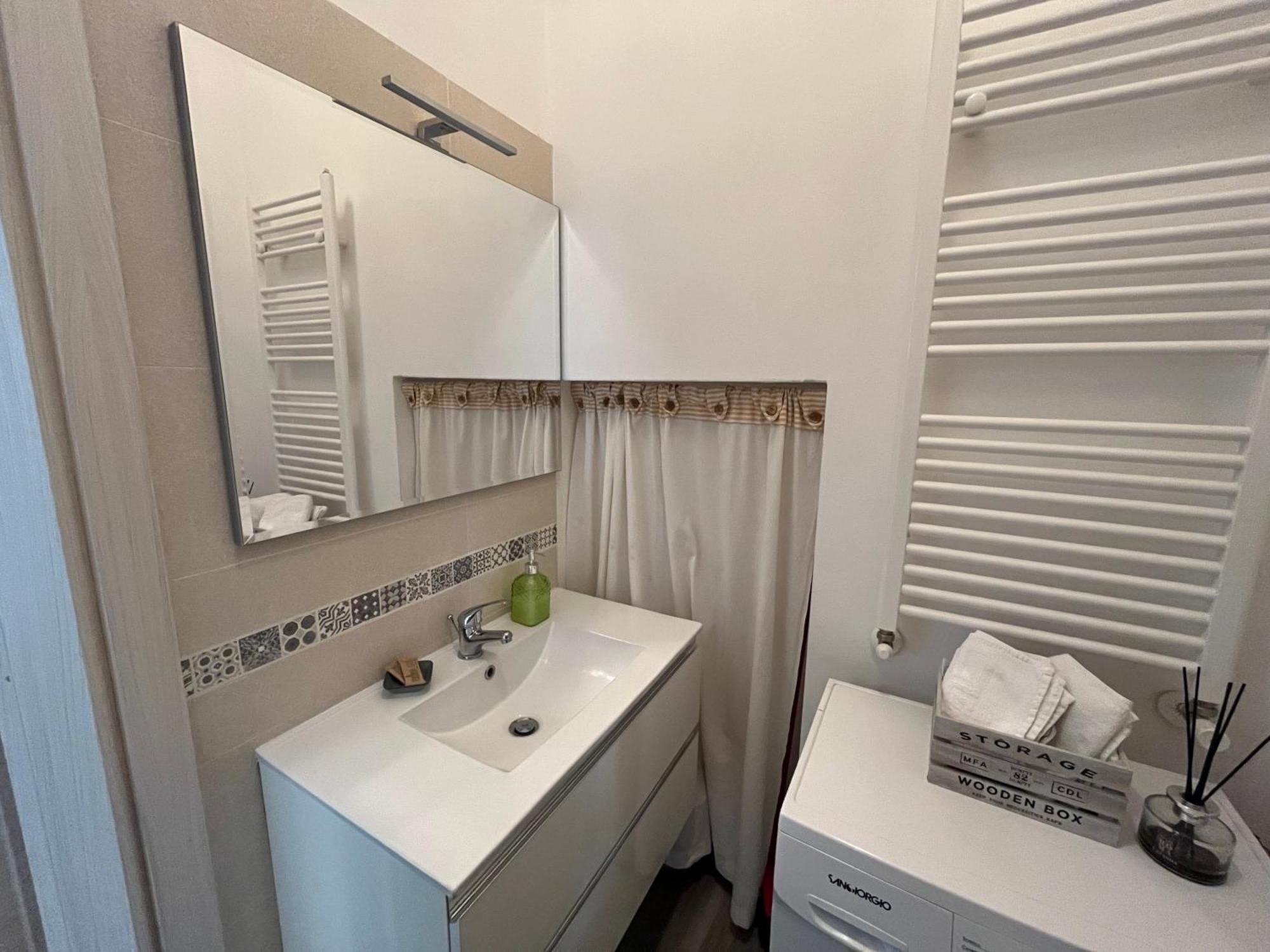 Domus Tuscia Apartments San Faustino Guesthouse 维泰博 外观 照片